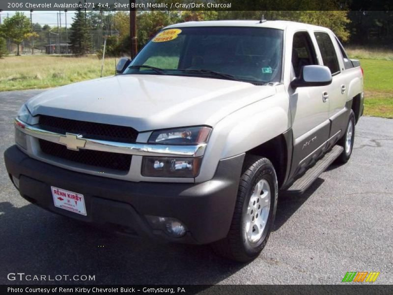 Silver Birch Metallic / Gray/Dark Charcoal 2006 Chevrolet Avalanche Z71 4x4