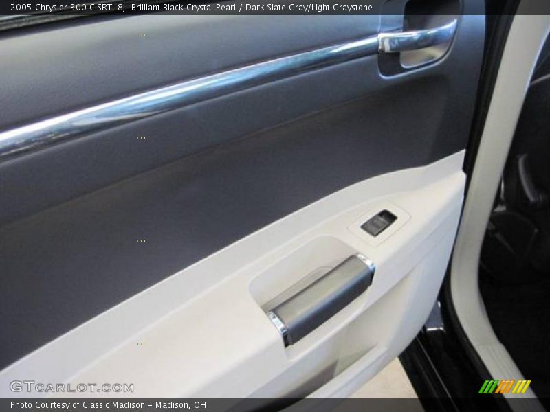 Brilliant Black Crystal Pearl / Dark Slate Gray/Light Graystone 2005 Chrysler 300 C SRT-8