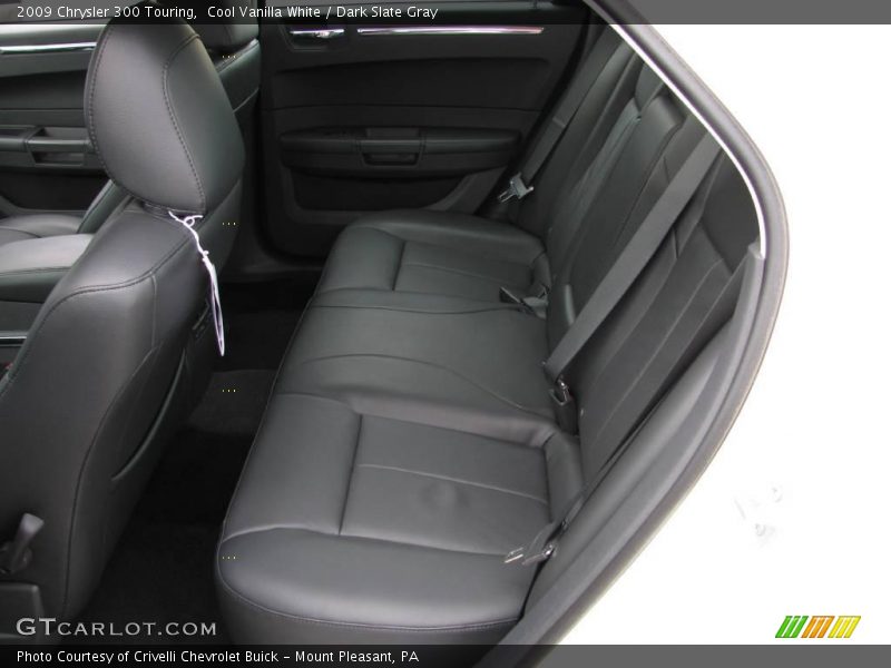 Cool Vanilla White / Dark Slate Gray 2009 Chrysler 300 Touring