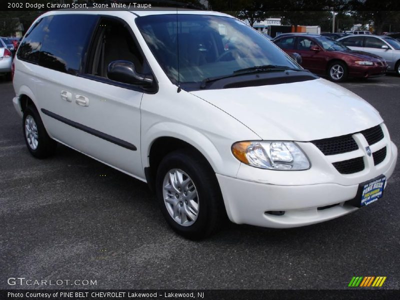 Stone White / Taupe 2002 Dodge Caravan Sport