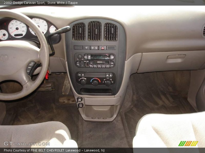 Stone White / Taupe 2002 Dodge Caravan Sport