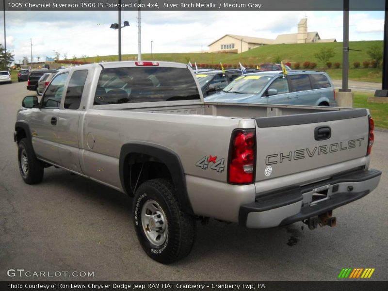 Silver Birch Metallic / Medium Gray 2005 Chevrolet Silverado 3500 LS Extended Cab 4x4