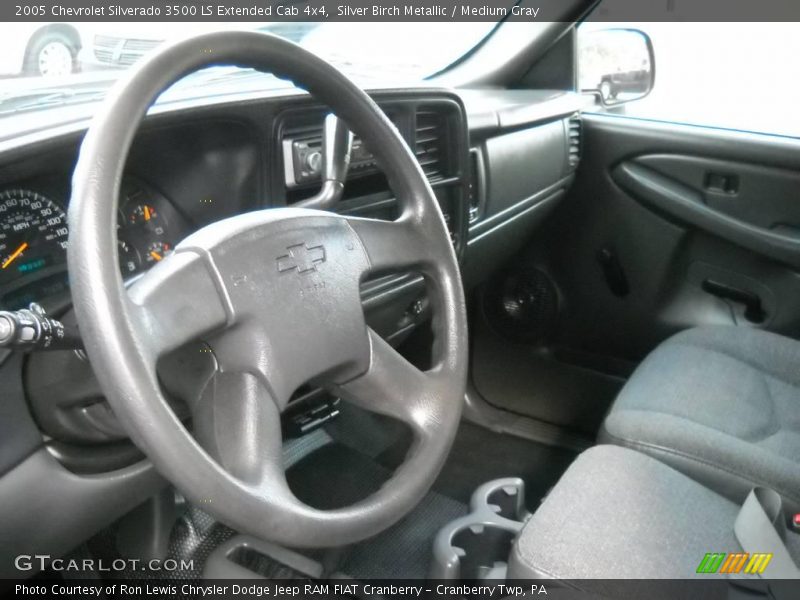 Silver Birch Metallic / Medium Gray 2005 Chevrolet Silverado 3500 LS Extended Cab 4x4