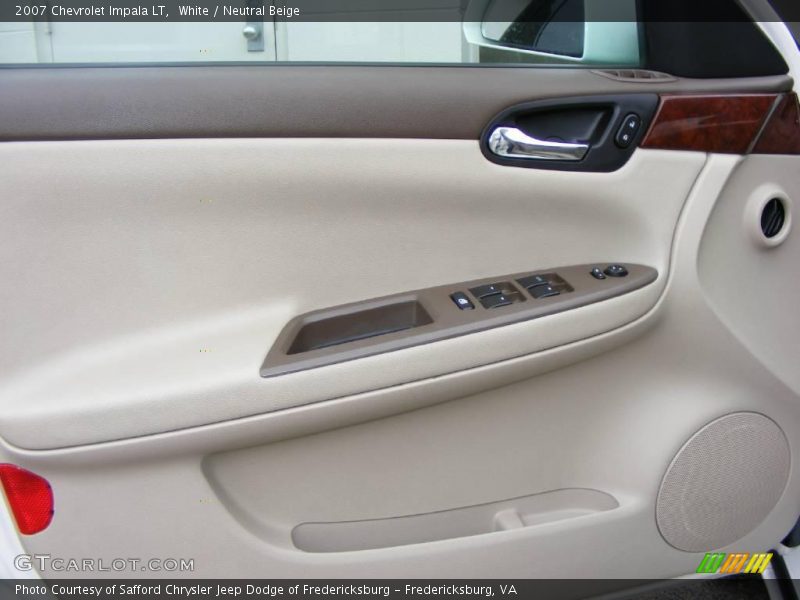 White / Neutral Beige 2007 Chevrolet Impala LT