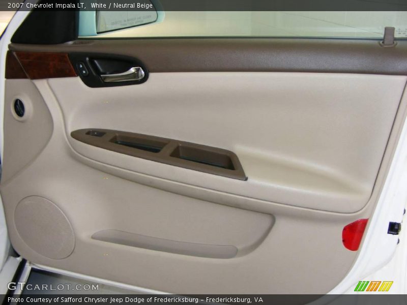 White / Neutral Beige 2007 Chevrolet Impala LT