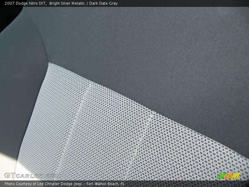 Bright Silver Metallic / Dark Slate Gray 2007 Dodge Nitro SXT