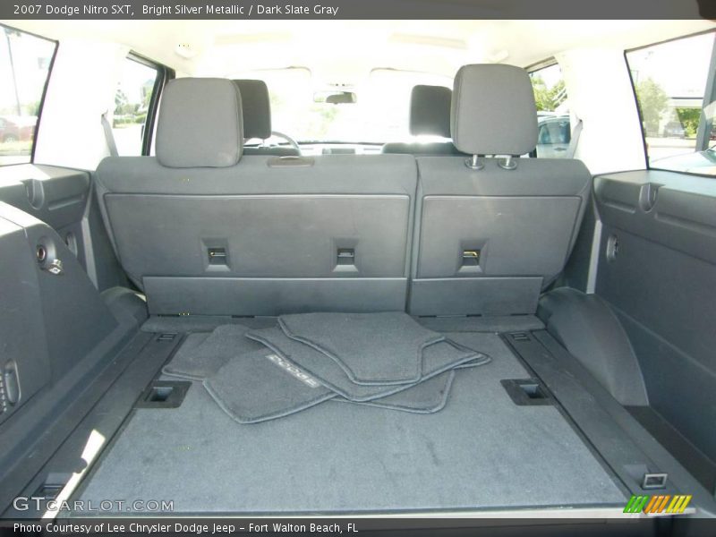 Bright Silver Metallic / Dark Slate Gray 2007 Dodge Nitro SXT