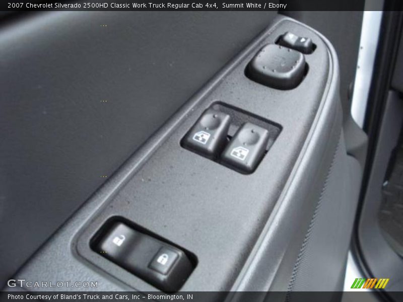 Summit White / Ebony 2007 Chevrolet Silverado 2500HD Classic Work Truck Regular Cab 4x4