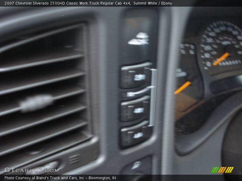 Summit White / Ebony 2007 Chevrolet Silverado 2500HD Classic Work Truck Regular Cab 4x4