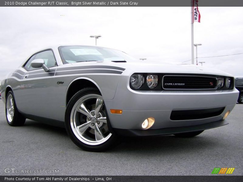 Bright Silver Metallic / Dark Slate Gray 2010 Dodge Challenger R/T Classic