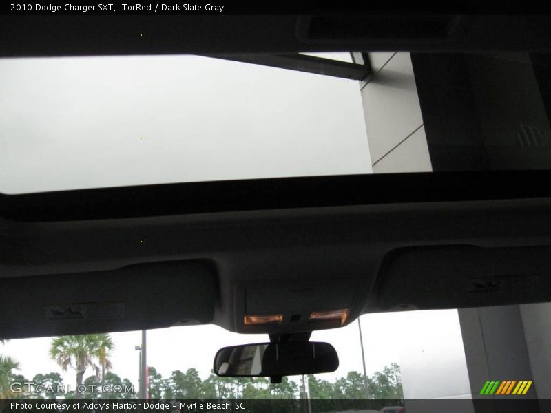 TorRed / Dark Slate Gray 2010 Dodge Charger SXT