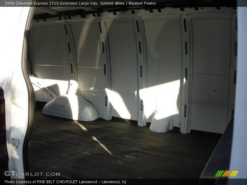 Summit White / Medium Pewter 2009 Chevrolet Express 2500 Extended Cargo Van