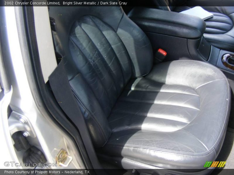 Bright Silver Metallic / Dark Slate Gray 2002 Chrysler Concorde Limited