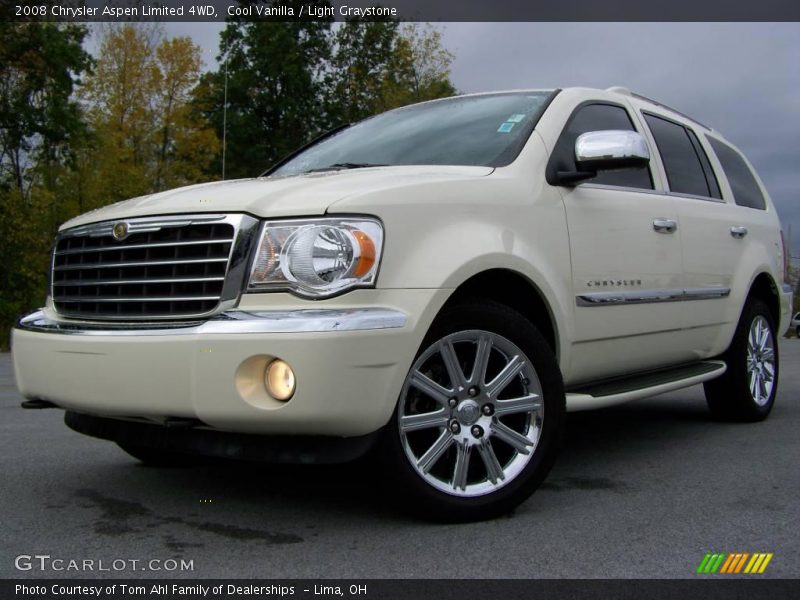 Cool Vanilla / Light Graystone 2008 Chrysler Aspen Limited 4WD