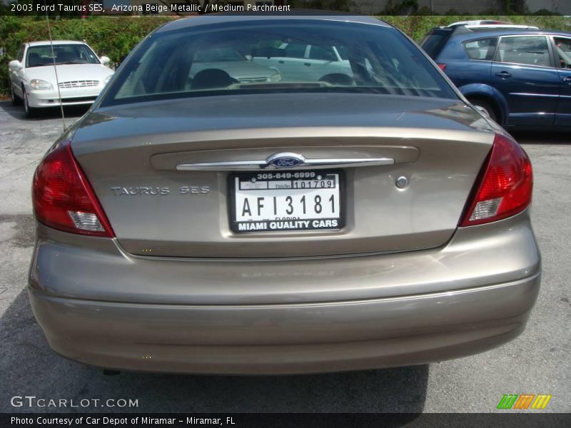 Arizona Beige Metallic / Medium Parchment 2003 Ford Taurus SES