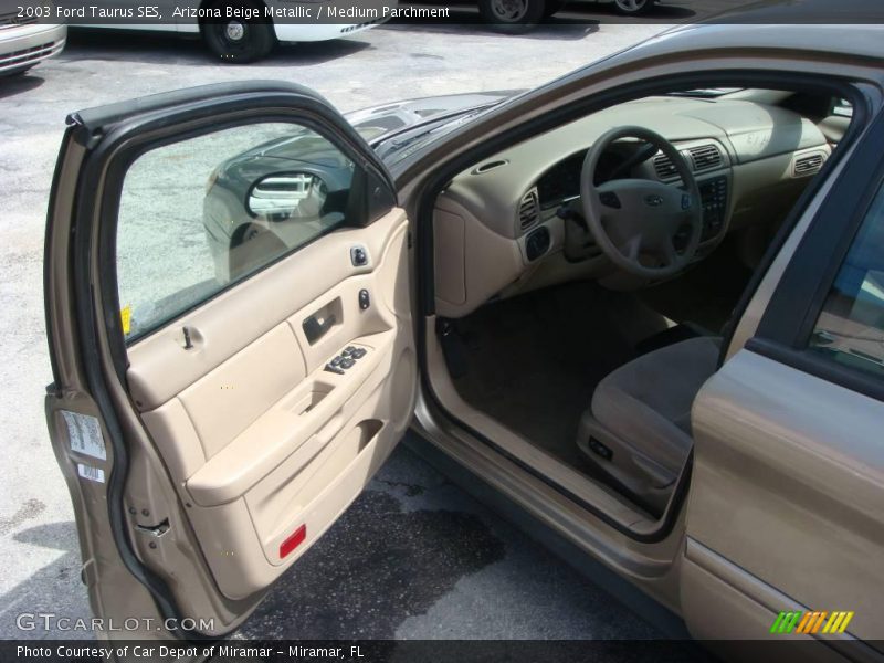 Arizona Beige Metallic / Medium Parchment 2003 Ford Taurus SES