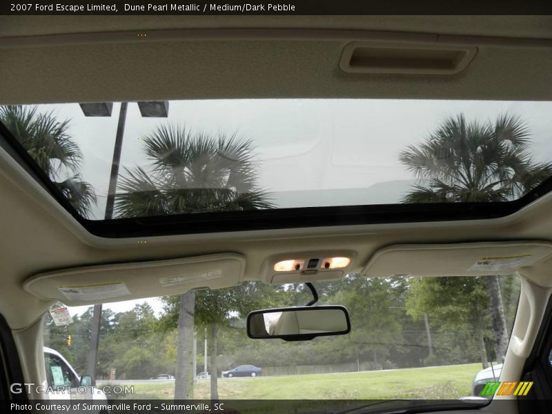 Dune Pearl Metallic / Medium/Dark Pebble 2007 Ford Escape Limited