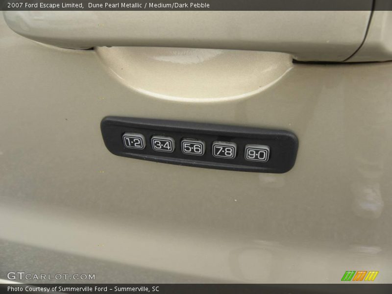 Dune Pearl Metallic / Medium/Dark Pebble 2007 Ford Escape Limited