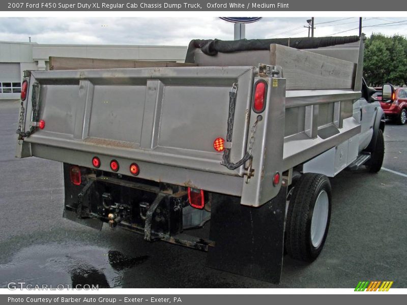 Oxford White / Medium Flint 2007 Ford F450 Super Duty XL Regular Cab Chassis Dump Truck