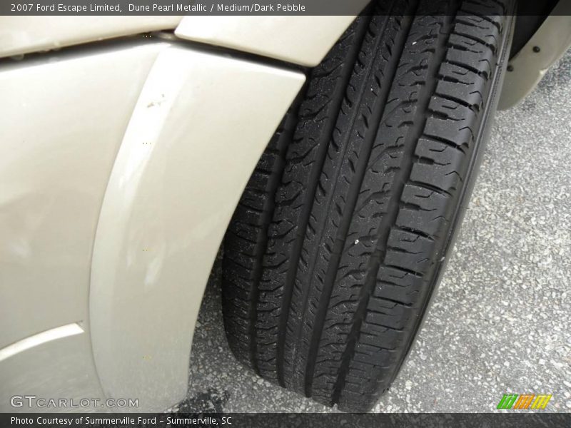 Dune Pearl Metallic / Medium/Dark Pebble 2007 Ford Escape Limited