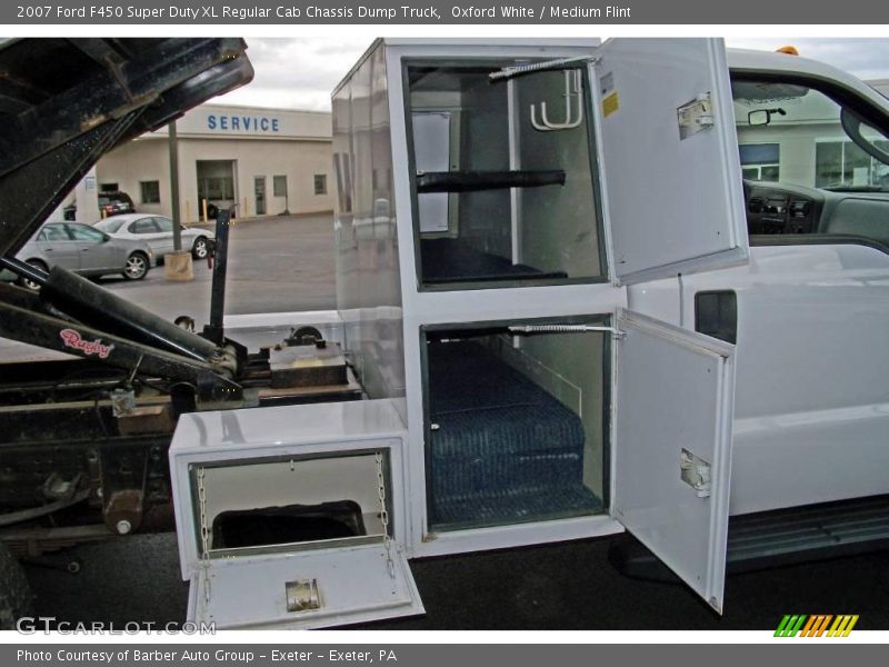 Oxford White / Medium Flint 2007 Ford F450 Super Duty XL Regular Cab Chassis Dump Truck