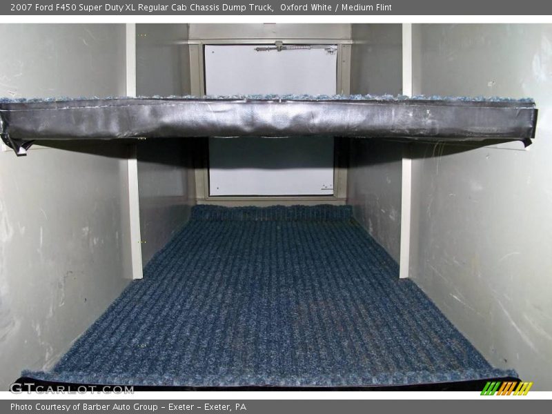 Oxford White / Medium Flint 2007 Ford F450 Super Duty XL Regular Cab Chassis Dump Truck