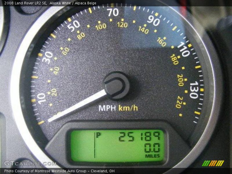 Alaska White / Alpaca Beige 2008 Land Rover LR2 SE