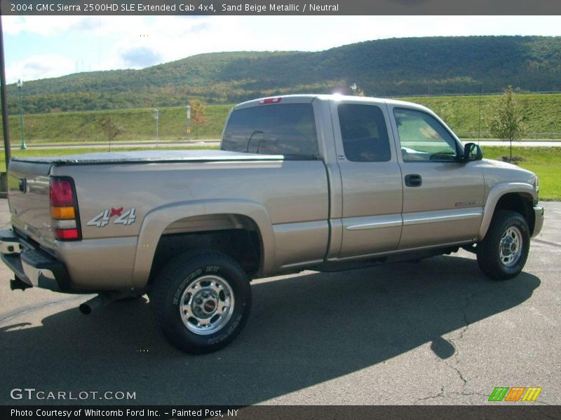 Sand Beige Metallic / Neutral 2004 GMC Sierra 2500HD SLE Extended Cab 4x4