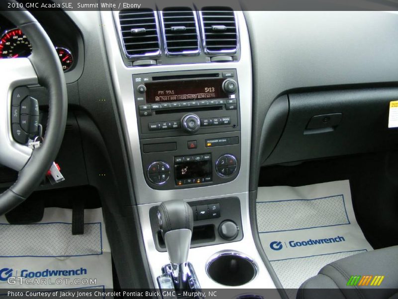 Summit White / Ebony 2010 GMC Acadia SLE