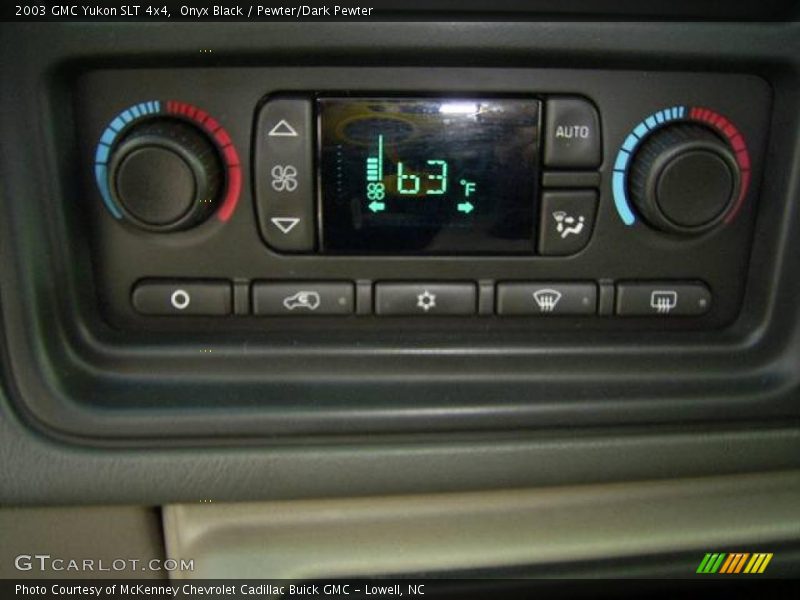 Onyx Black / Pewter/Dark Pewter 2003 GMC Yukon SLT 4x4