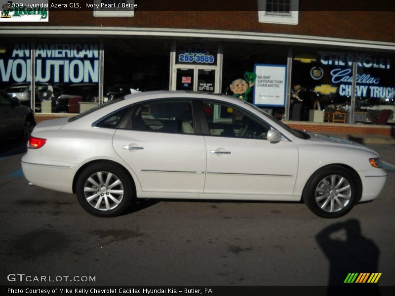 Ivory Pearl / Beige 2009 Hyundai Azera GLS