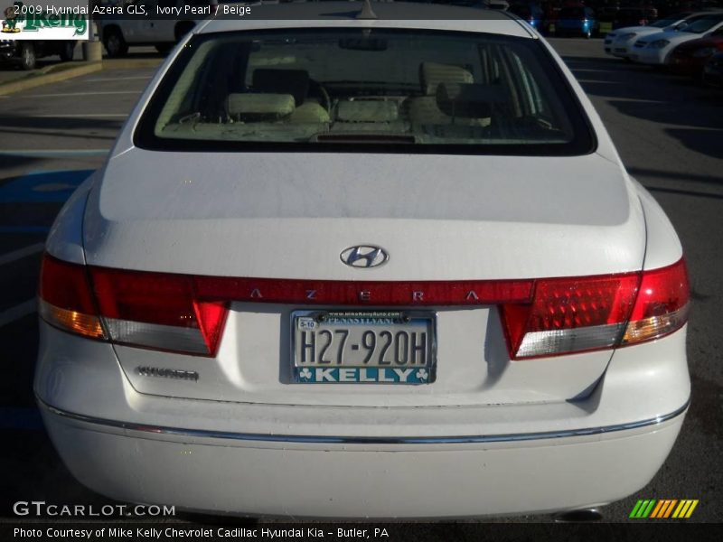 Ivory Pearl / Beige 2009 Hyundai Azera GLS