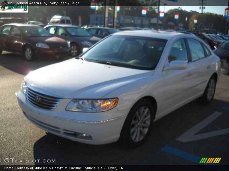 Ivory Pearl / Beige 2009 Hyundai Azera GLS