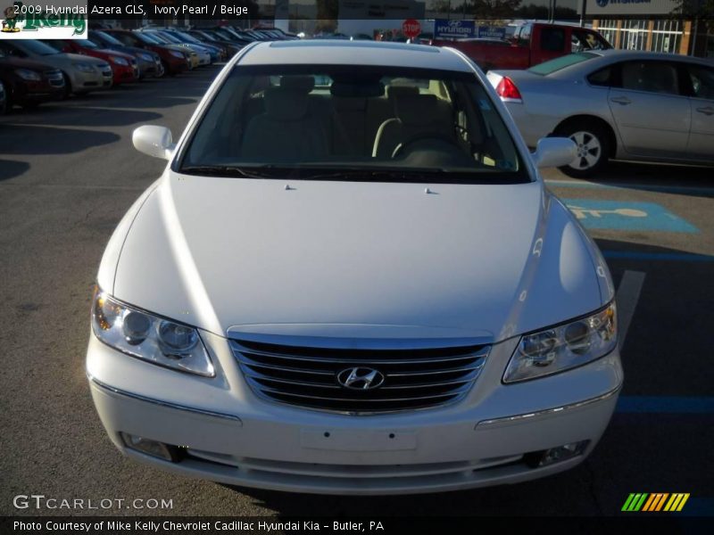 Ivory Pearl / Beige 2009 Hyundai Azera GLS