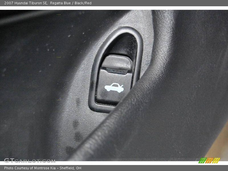Regatta Blue / Black/Red 2007 Hyundai Tiburon SE