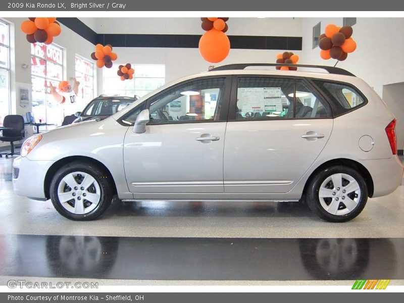 Bright Silver / Gray 2009 Kia Rondo LX