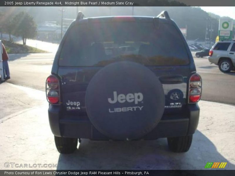 Midnight Blue Pearl / Medium Slate Gray 2005 Jeep Liberty Renegade 4x4