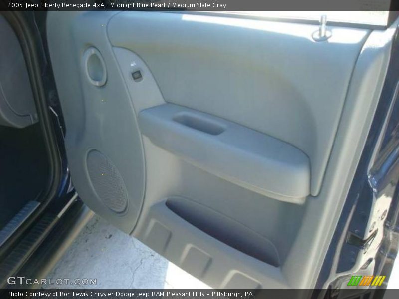 Midnight Blue Pearl / Medium Slate Gray 2005 Jeep Liberty Renegade 4x4
