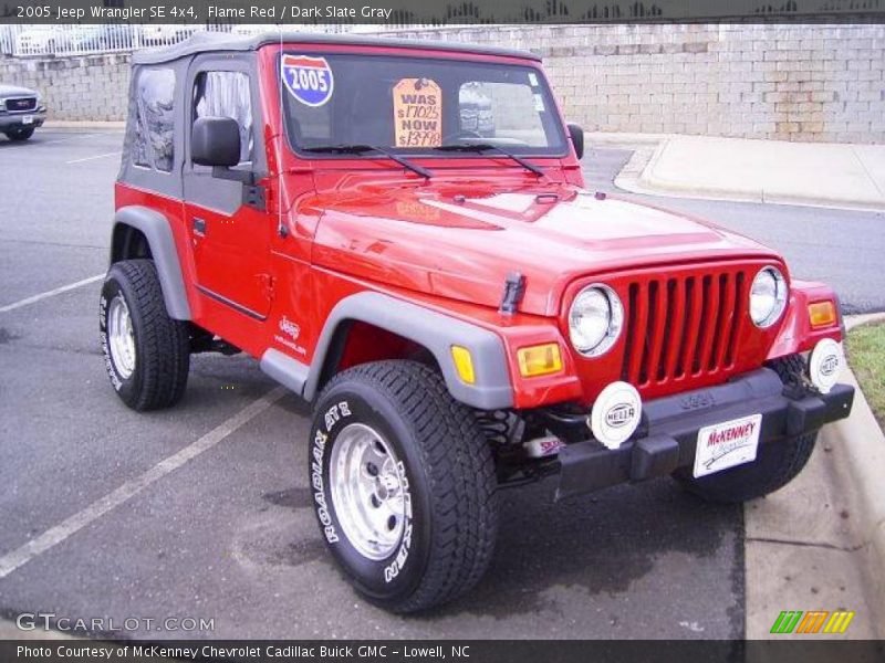 Flame Red / Dark Slate Gray 2005 Jeep Wrangler SE 4x4