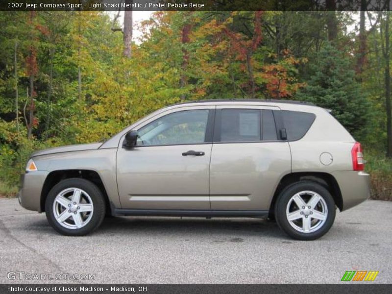 Light Khaki Metallic / Pastel Pebble Beige 2007 Jeep Compass Sport