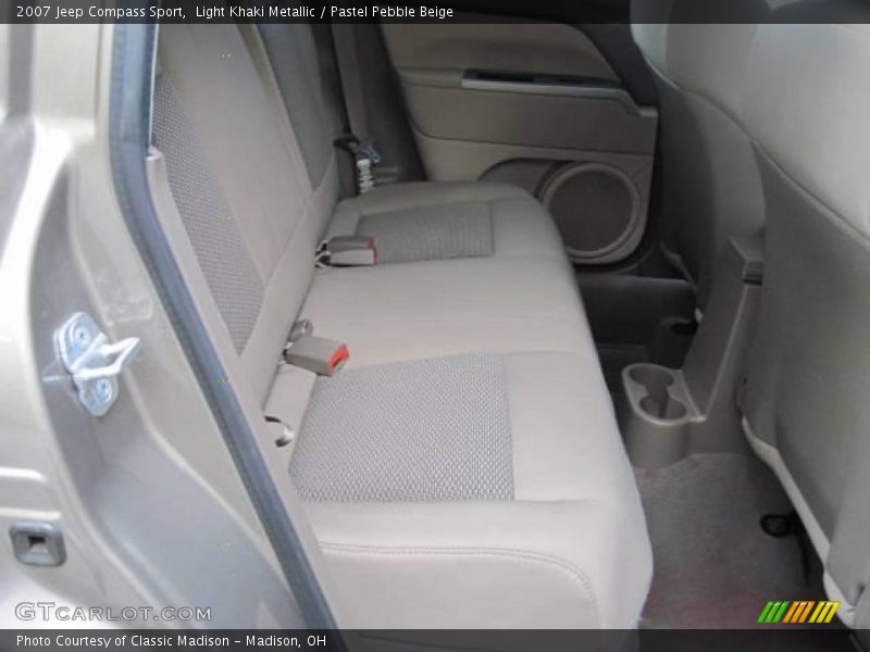 Light Khaki Metallic / Pastel Pebble Beige 2007 Jeep Compass Sport
