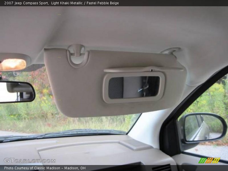 Light Khaki Metallic / Pastel Pebble Beige 2007 Jeep Compass Sport