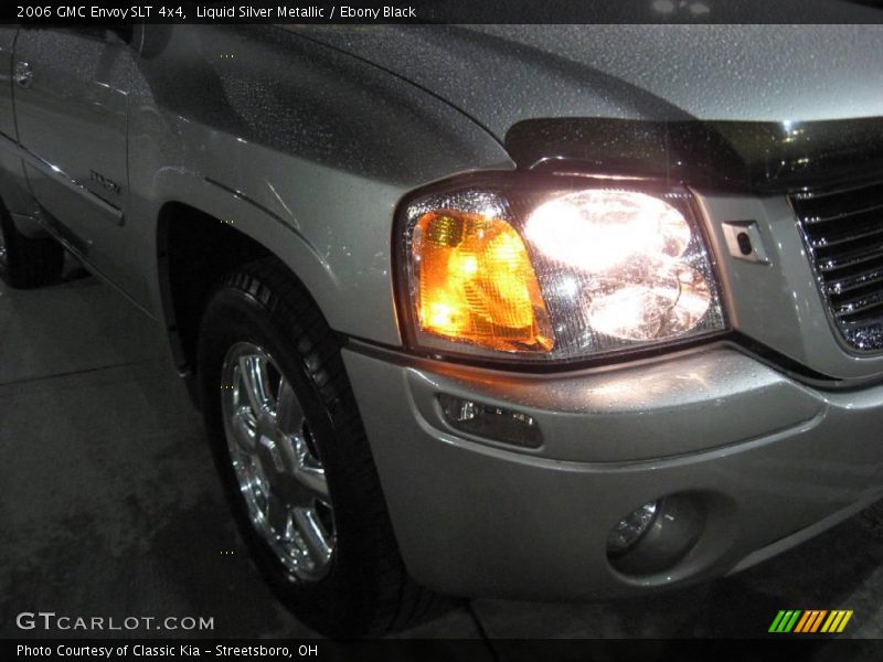 Liquid Silver Metallic / Ebony Black 2006 GMC Envoy SLT 4x4