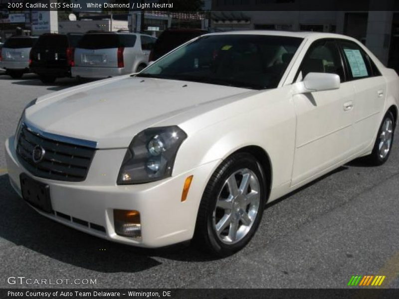 White Diamond / Light Neutral 2005 Cadillac CTS Sedan