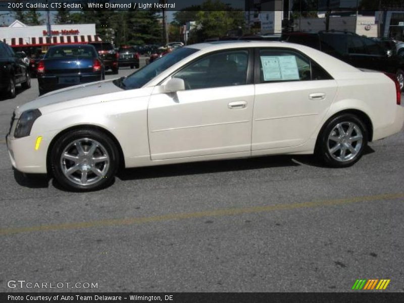 White Diamond / Light Neutral 2005 Cadillac CTS Sedan