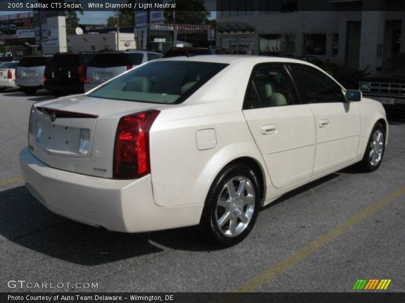 White Diamond / Light Neutral 2005 Cadillac CTS Sedan