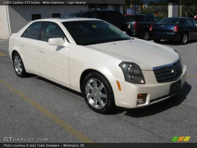 White Diamond / Light Neutral 2005 Cadillac CTS Sedan