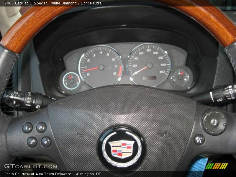 White Diamond / Light Neutral 2005 Cadillac CTS Sedan