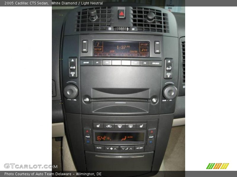 White Diamond / Light Neutral 2005 Cadillac CTS Sedan