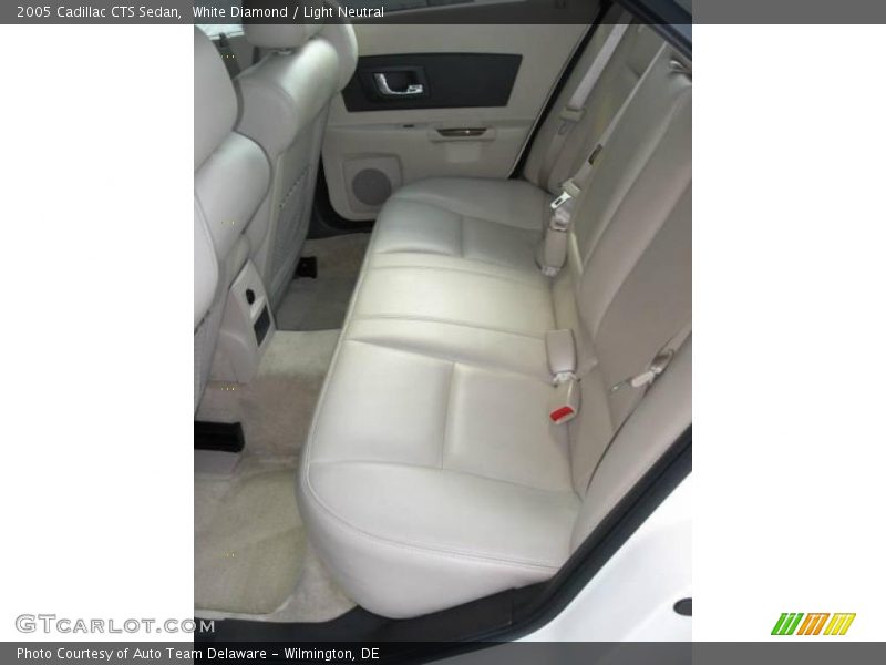 White Diamond / Light Neutral 2005 Cadillac CTS Sedan